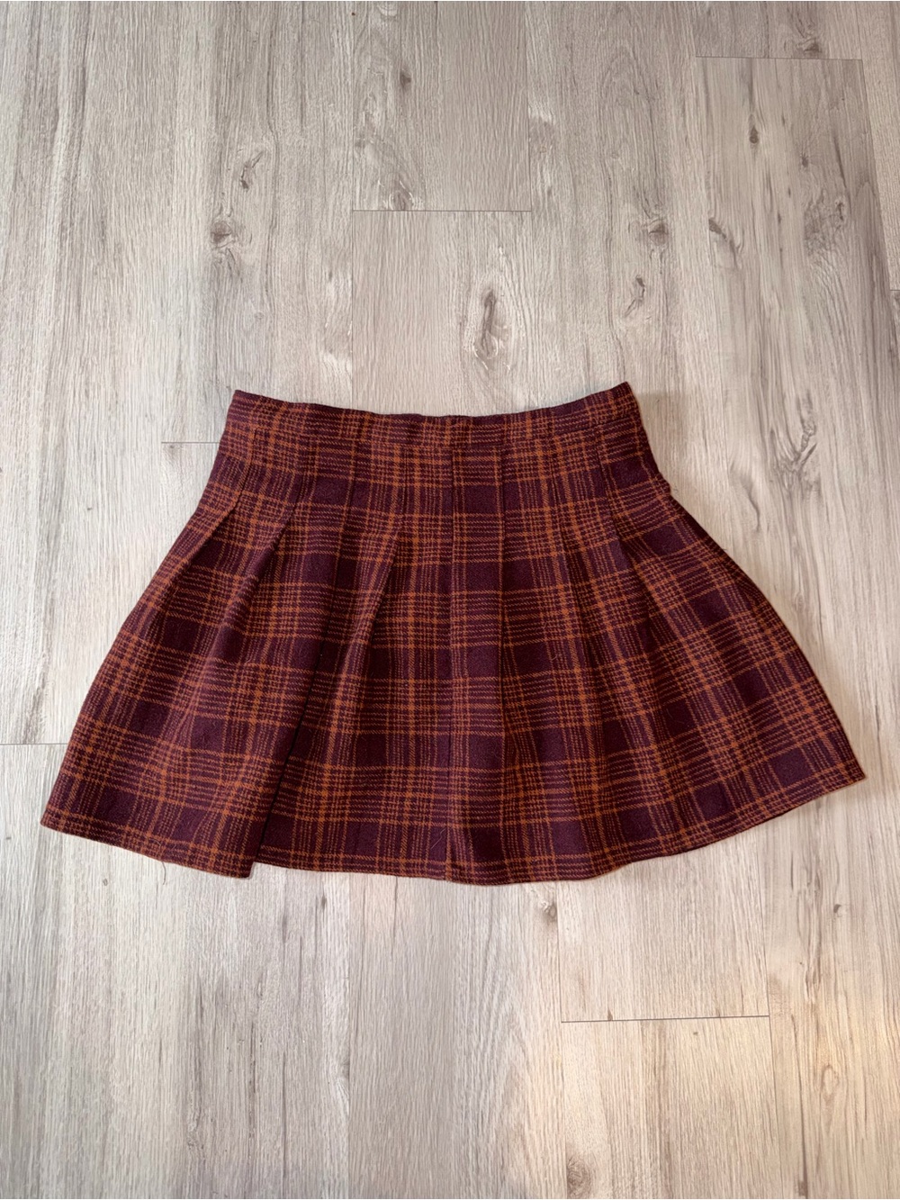 Hoerev Plaid Pleated Mini Skirt in Burgundy and Rust - Women Skirt